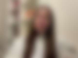 Live cam show with JaymeGargani - Deepthroat on TeamSkeetLive