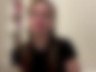 Hailey's Live Sex Cam Show