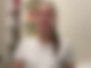 Hailey's Live Sex Cam Show