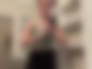 Hailey's Live Sex Cam Show
