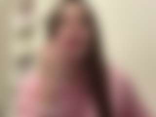 Live cam show with Hailey - Teen (18+) on Camsoda