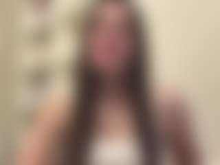Live cam show with Hailey - Average on Camsoda