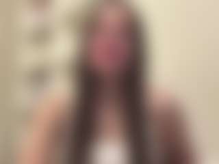 Live cam show with Hailey - Average on TeamSkeetLive