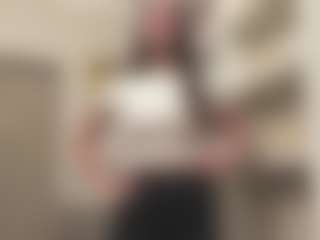 Live cam show with Hailey - Granny Blonde Hair on Dolls Live