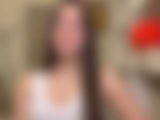 Live cam show with Hailey - Teen (18+) on Fling VIP Chat