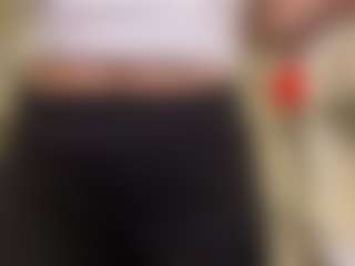 Live cam show with Hailey - Blonde Hair Teen (18+) on Fling VIP Chat