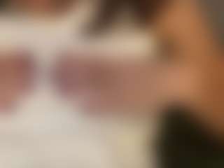 Live cam show with Monica - Skinny on Big Tits