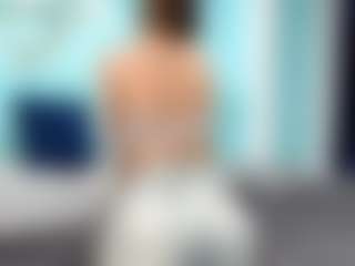 Live cam show with KariMelandez - Amateur Brown Hair on Camsoda