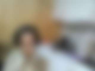 Live cam show with KeelyMak - College Mature on CamClone