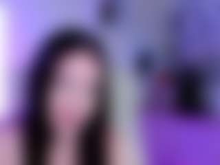 Live cam show with KiaraTease - Petite on CamwithHer