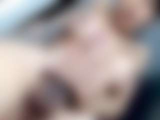 selfsuck25HugeCock's Live Sex Cam Show