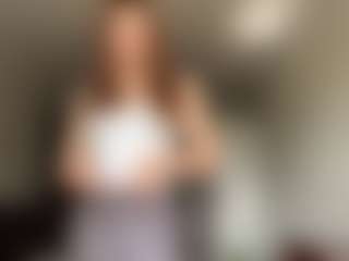 Live cam show with LigiaSpegal - New White on https://playwithruby.com | france