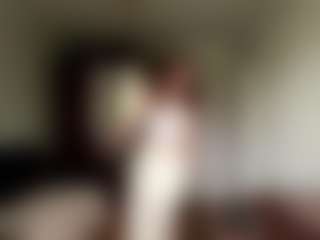 Live-Cam-Show mit LigiaSpegal - Red Hair College auf Camsoda