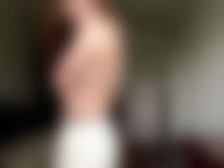 Live cam show with LigiaSpegal - Rub on Camsoda