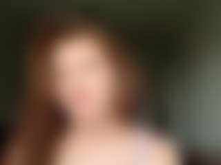 Live cam show with LigiaSpegal - Green Eyes on parknlotfishbdy