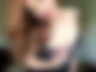 Live cam show with LigiaSpegal - Striptease on sexytreat.net