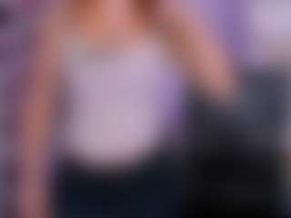 Live cam show with linda-luxe1 - New Small Tits on xxxlivecams.org
