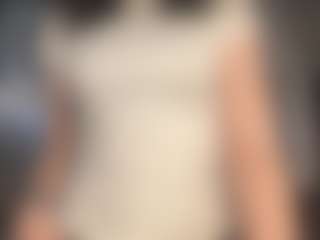 Live cam show with Anna - Flashing on Camiplay Live