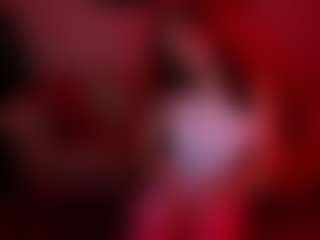 Lua-Beneventi's Live Sex Cam Show