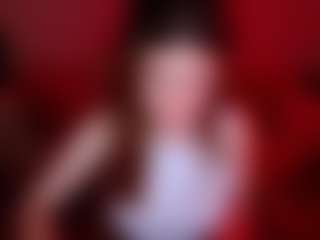 Lua-Beneventi's Live Sex Cam Show