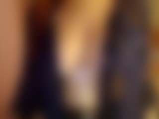 Live cam show with Lua-Beneventi - Cum Brown Hair on Camversity