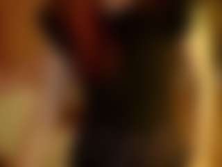 Lua-Beneventi's Live Sex Cam Show