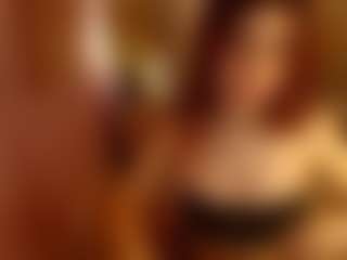 Lua-Beneventi's Live Sex Cam Show