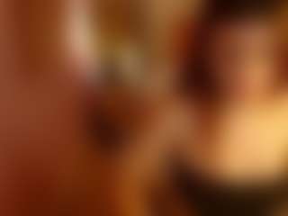 Lua-Beneventi's Live Sex Cam Show