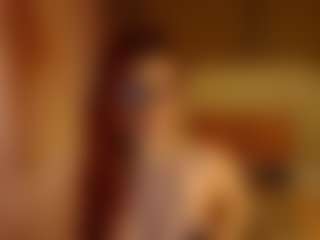 Lua-Beneventi's Live Sex Cam Show
