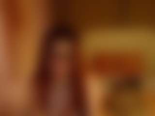 Lua-Beneventi's Live Sex Cam Show