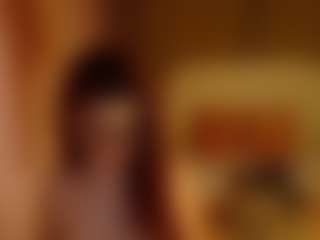 Lua-Beneventi's Live Sex Cam Show