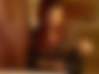 Live cam show with Lua-Beneventi - Striptease on Camsoda