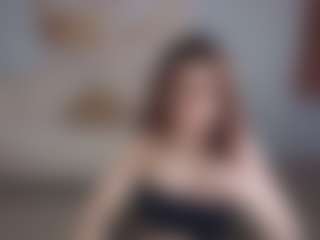 Lua-Beneventi's Live Sex Cam Show