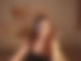 Live cam show with Lua-Beneventi - Petite on Camsoda
