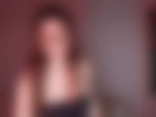 Lua-Beneventi's Live Sex Cam Show