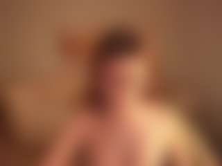 Lua-Beneventi's Live Sex Cam Show