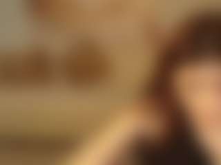 Lua-Beneventi's Live Sex Cam Show