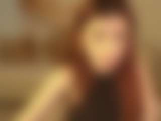 Lua-Beneventi's Live Sex Cam Show
