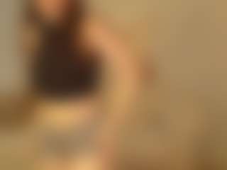 Lua-Beneventi's Live Sex Cam Show