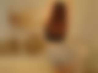 Lua-Beneventi's Live Sex Cam Show