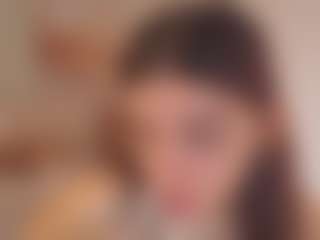 Lua-Beneventi's Live Sex Cam Show