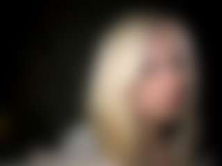 Roxy's Live Sex Cam Show
