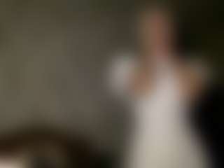 Live cam show with Roxy - Public on Hubzter Live