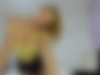 Live cam show with Mellisa - Blue Eyes on Streamer API