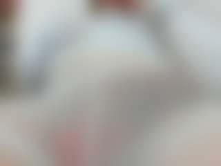 Spettacolo in cam dal vivo con nathalia-isazax - Average su Camsoda