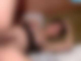 pussywet19's Live Sex Cam Show