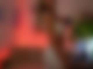 TinyTara's Live Sex Cam Show