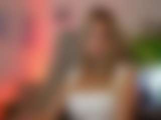 TinyTara's Live Sex Cam Show