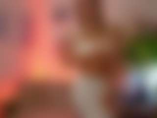 TinyTara's Live Sex Cam Show