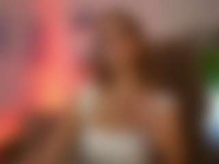 TinyTara's Live Sex Cam Show